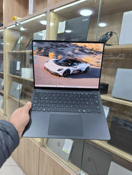 Microsoft Surface Laptop 7 14 Ultra 7 266V  16GB / 256GB SSD