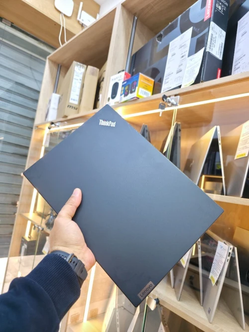 [VENDU] LENOVO THINKPAD L14 GEN 1  Ryzen 5 4650U 8GB /256GB