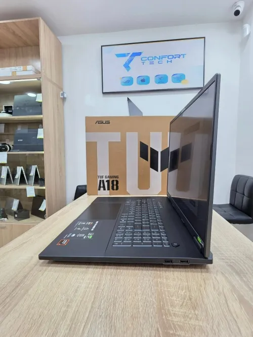 ASUS TUF A18  RYZEN 7 260  & RTX 5070 32GB / 1TB SSD