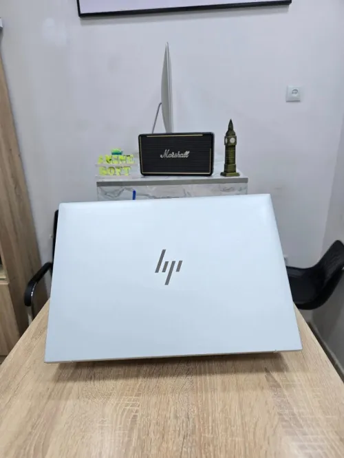 HP ELITEBOOK 865 G10  Ryzen 5 7540U/Radeon 740M 16GB/512GB