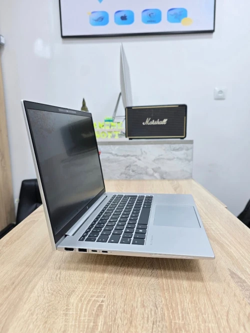 [ VENDU ]HP ELITEBOOK 845 G10  Ryzen 5 7540U/Radeon 740M 16GB/256GB
