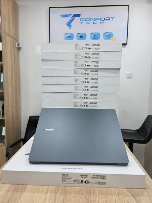 Samsung Galaxy Book3 Pro 14" OLED i5-1340P 8GB/256GB