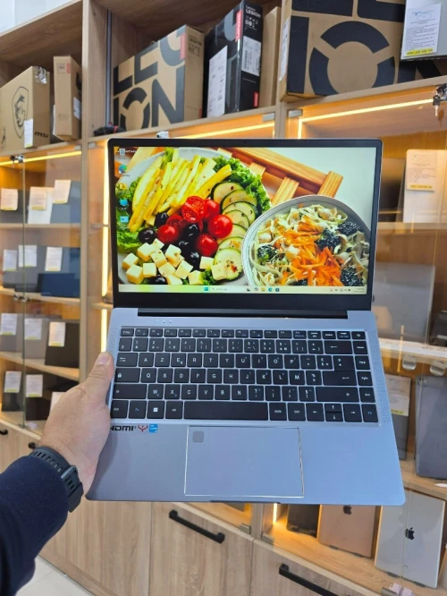 LAPTOP Ile De France  14 i3 1115G4   8GB / 256GB SSD