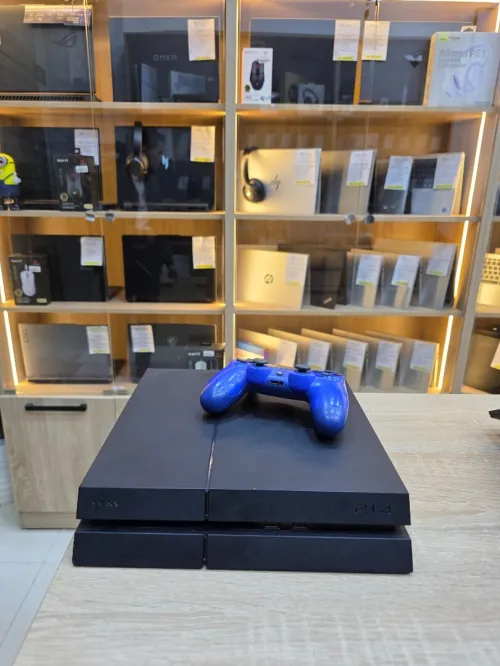 Sony PlayStation 4   V13.05 + Manettes [VENDU]
