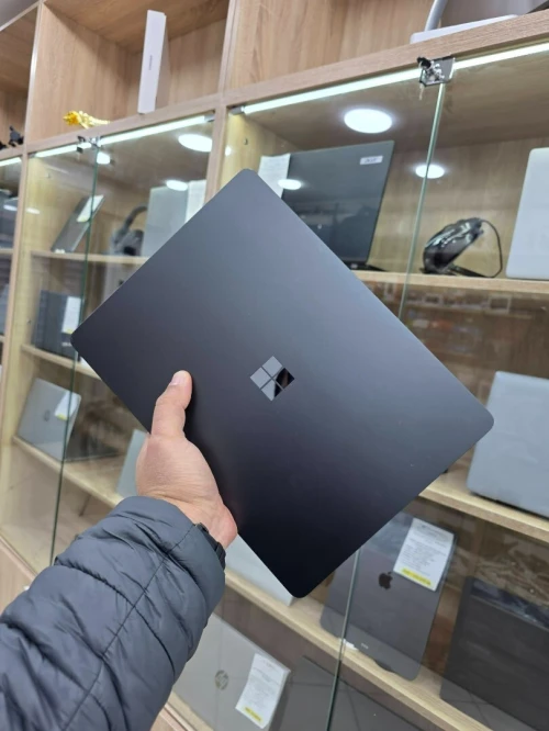 Microsoft Surface Laptop 7 14 Ultra 7 266V  16GB / 256GB SSD