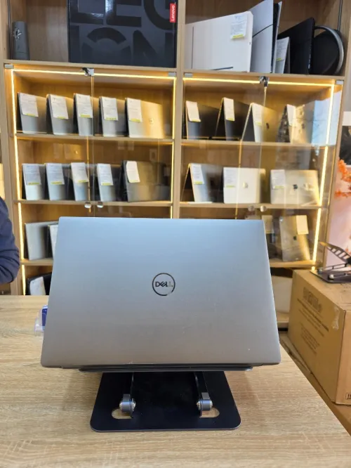 DELL PRECISION 5570 15.6" i7 12700H & RTX A2000  8 GB (32GB/512 GB SSD)