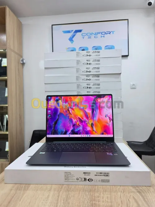 Samsung Galaxy Book3 Pro 14" OLED i5-1340P 8GB/256GB