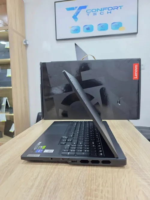 LENOVO LEGION PRO 7 GEN 9 i9 14900HX & RTX 4080 32GB RAM / 2TB SSD