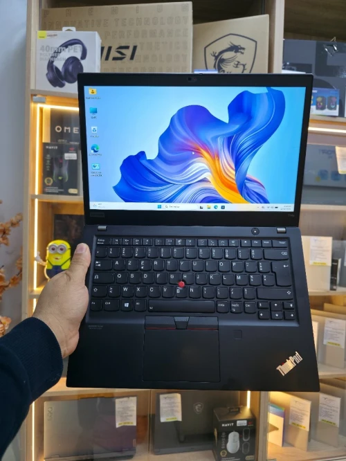 LENOVO THINKPAD T14s  Ryzen 5 4650U 16GB /256GB