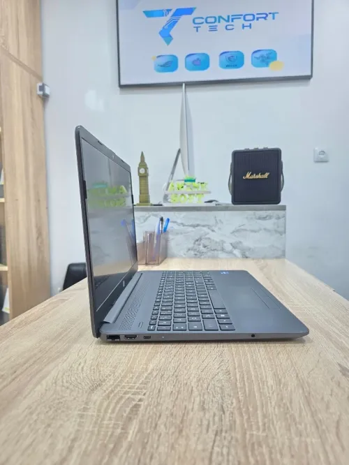 HP Laptop 250 G9  15.6" i7 1265U  16GB/512GB