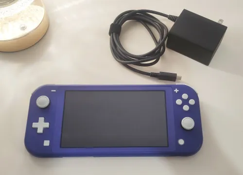 Nintendo Switch Lite (Flashé)