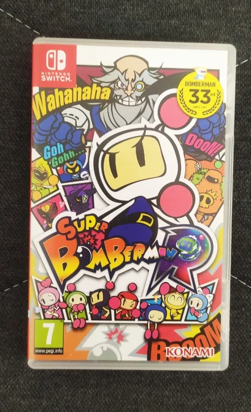 Super Bomberman