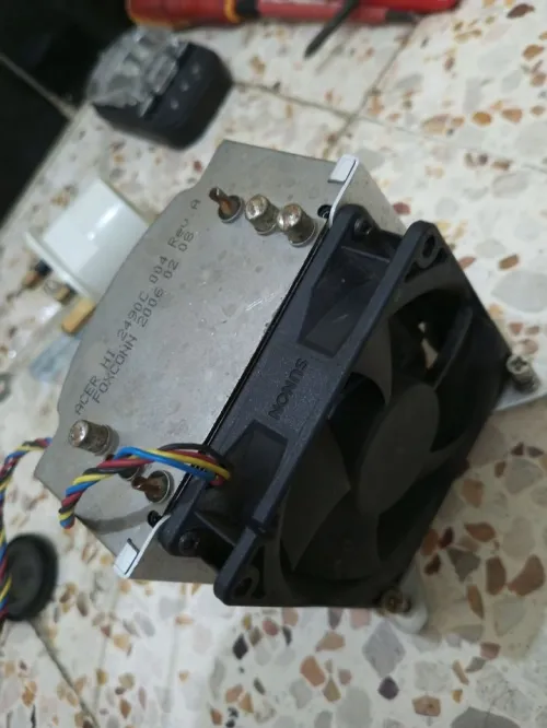 Ventilateur pr Processeur pr Ordinateur de Bureau et Laptop وحدة تبريد الكمبيوتر المكتب والمحمول