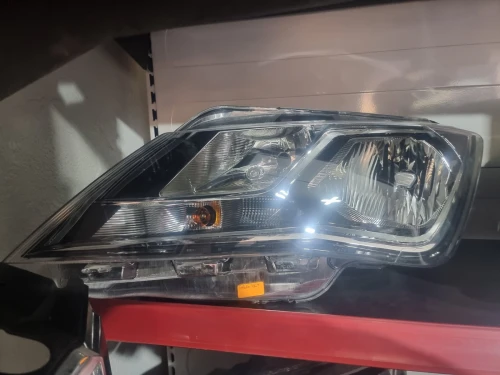 Phare /optique seat toledo