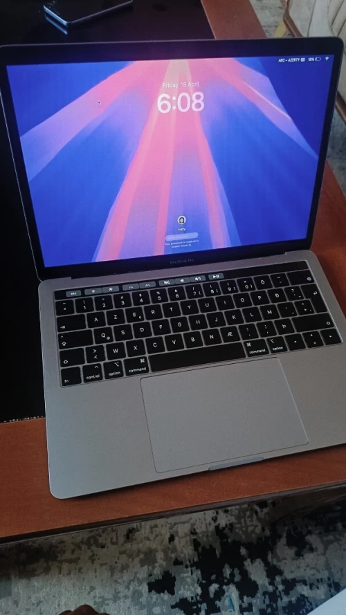  MacBook Pro 13-inch (2019)