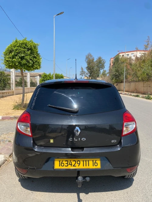 Renault Clio 3 2011 Night and Day
