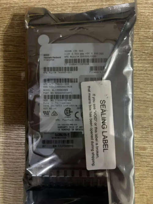 Disque dur pour serveur HP 744995-001-G8 - HPE 300GB SAS 12G 15K SFF HDD pour  G8-G10