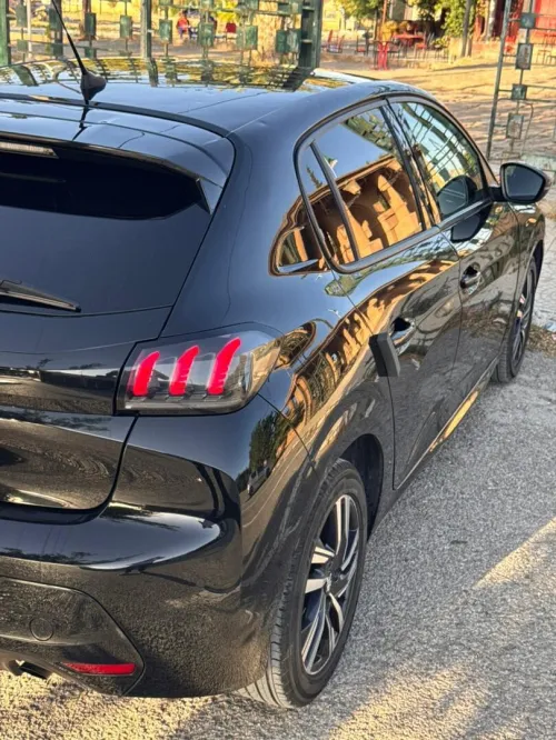 Peugeot 208 2022 Allure