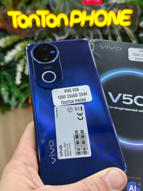 Vivo V50 (12/256)