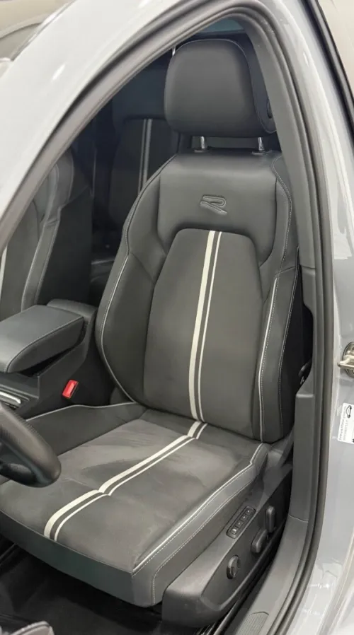 Volkswagen Golf 8 2025 R- Line 