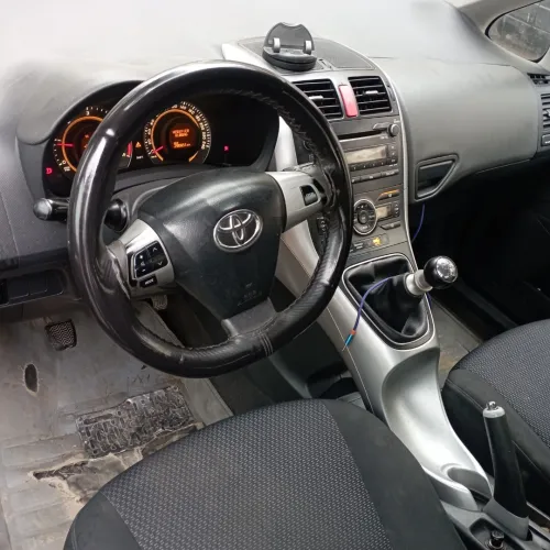 Toyota Auris 2011 Auris