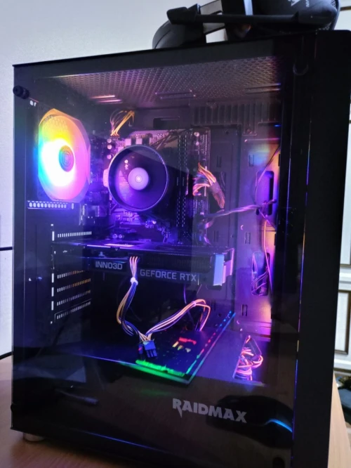 PC GAMER 