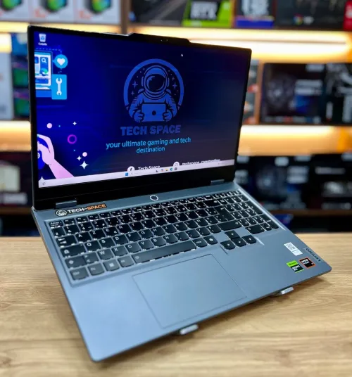 Lenovo LOQ Ryzen 7 8845HS