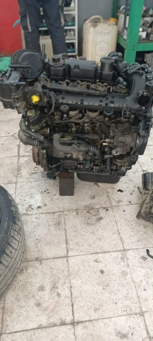 A VENDRE MOTEUR NEMO 1.4 HDI 70CH