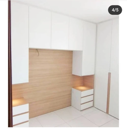 Chambre à coucher tête lit pour plus d'espace d'arrangement