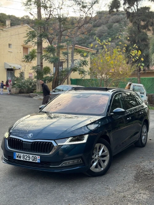 Skoda Octavia 2022 Elegance DGS