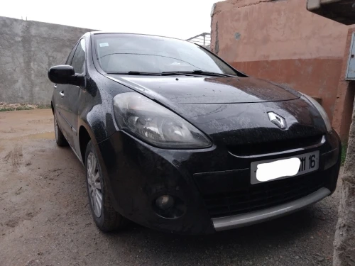 Renault Clio 3 2011 Exception