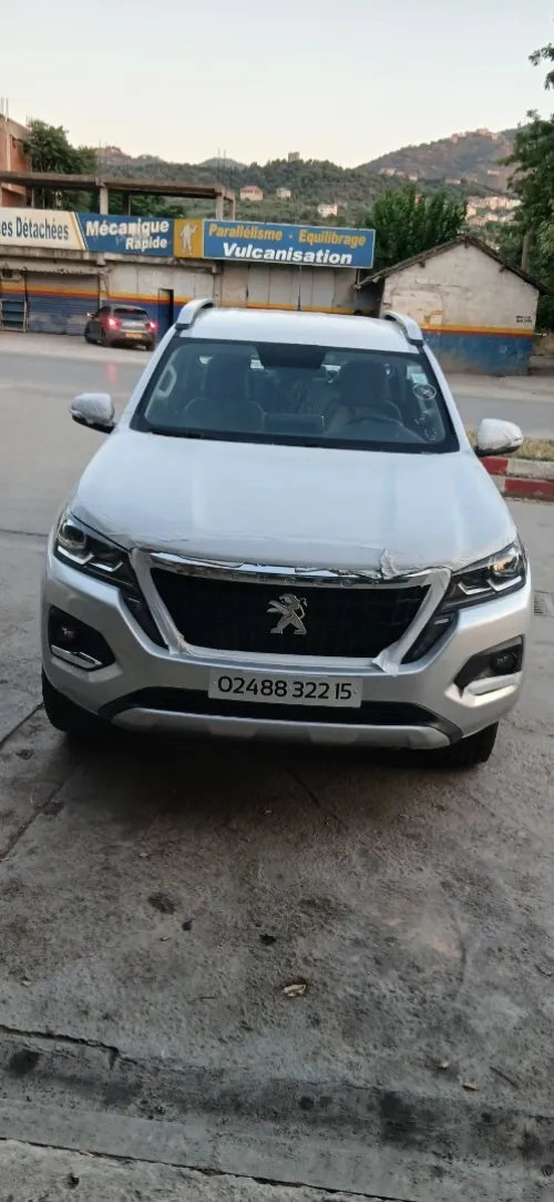 Peugeot Landtrack 2022 