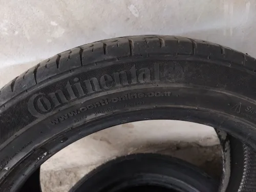 Pneu 215 45 R16
