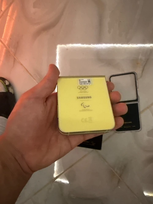 Samsung Z flip 6 édition jeux olympiques de France
