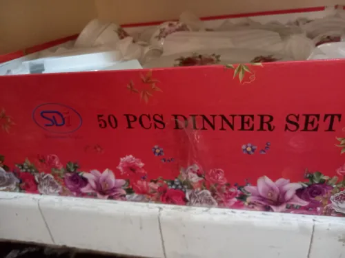 Service à café et gateaux de 50 pieces