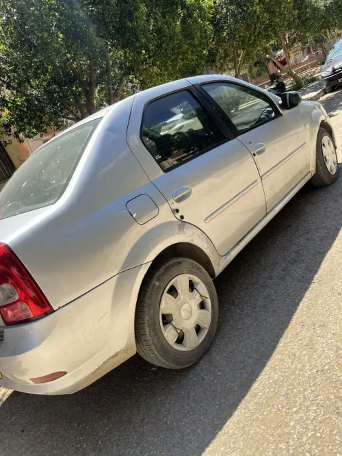 Dacia Logan 2012 1.4 mpi