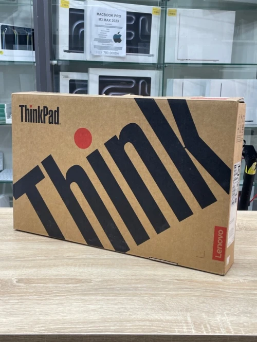 THINKPAD P1 GEN7 ULTRA 7 155H 32LPD5X-1TB G4 perf RTX A2000 8Go 16 POUCE QWERTY