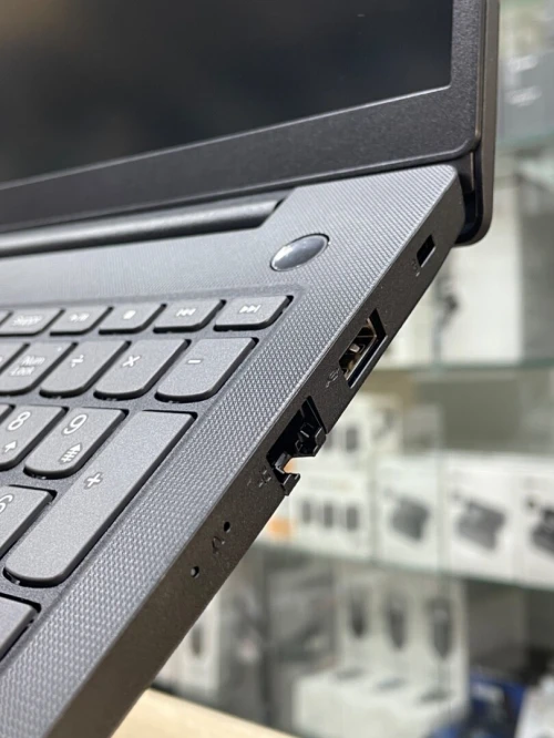lenovo V15 GEN2 INTEL CELERON N4500 8DDR4 256NVMe 15INCH AZERTY