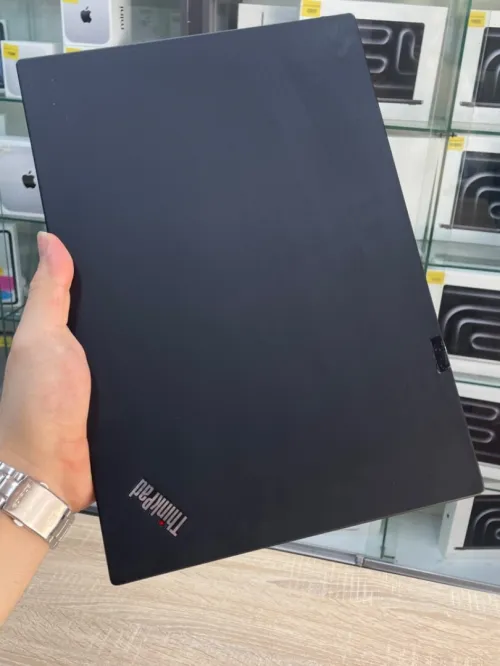 LENOVO THINKPAD E14 Gen 1 i5-10310U 8GoDDR4 256 SSD 14 POUCE FHD IPS INTEL IRIS XE  