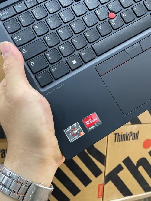 LENOVO THINKPAD E14 GEN 6 RYZEN 5 7535U 16GB 256G SSD 14" AZERTY NEUF