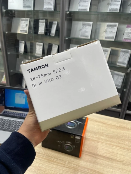 TAMRON 28-75mm F2.8 DI III VXD G2 