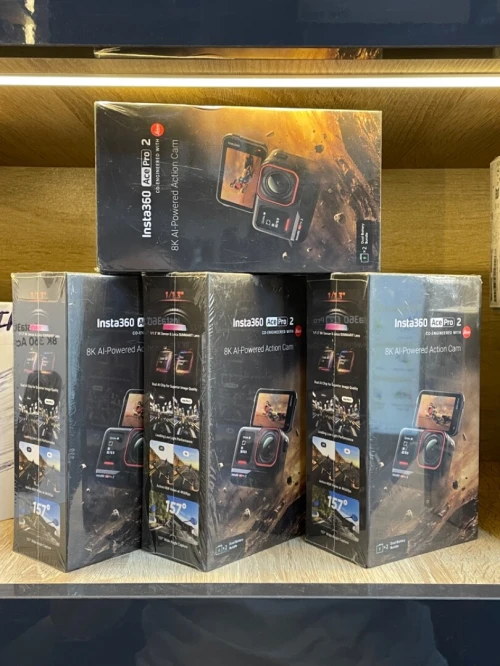 INSTA360 ACE PRO 2