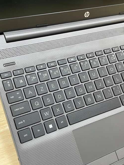 HP 250 INTEL CELERON N4500 4DDR4 256NVME 15.6HD AZERTY