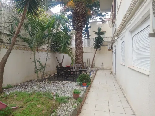 Location Appartement Niveau de villa F4 Alger Kouba