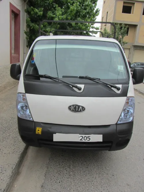 Kia K3000 2005