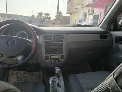 Chevrolet Optra 5 portes 2010 Optra 5 portes