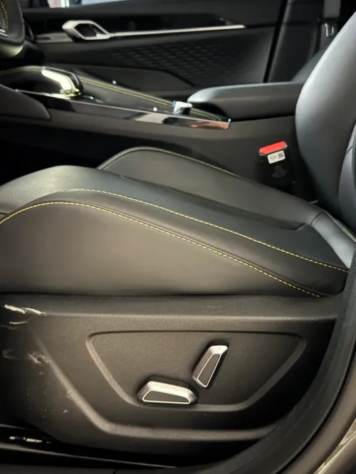 Geely Coolray 2025 Vv