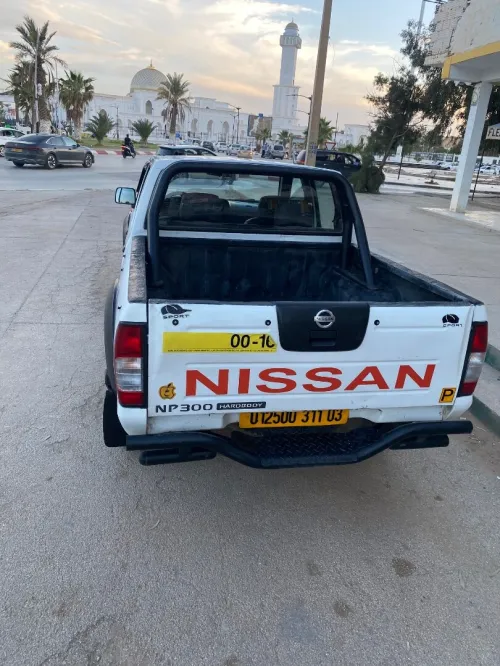 Nissan Hardbody 2011 NP300