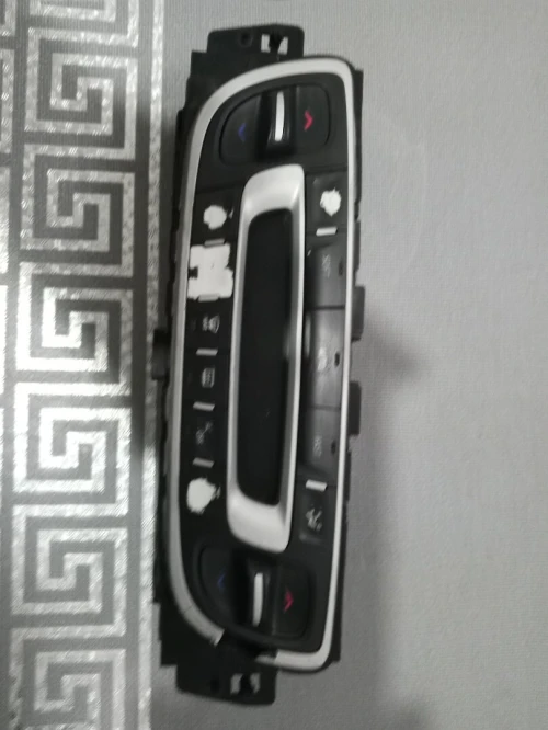 COMMANDE DE CLIM RENAULT SCENIC 3 / MEGANE 3 .. Valeo