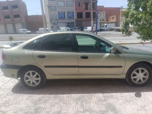 Renault Laguna 1 2001 Laguna 1
